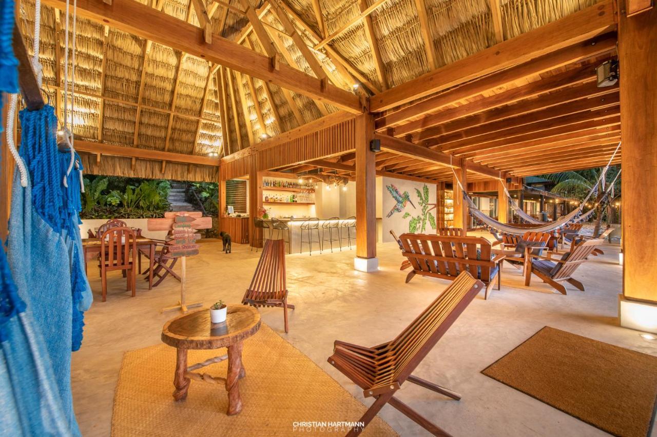 Hotel Gringo Perdido Эль-Ремате Экстерьер фото