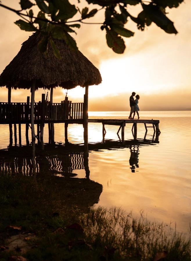 Hotel Gringo Perdido Эль-Ремате Экстерьер фото